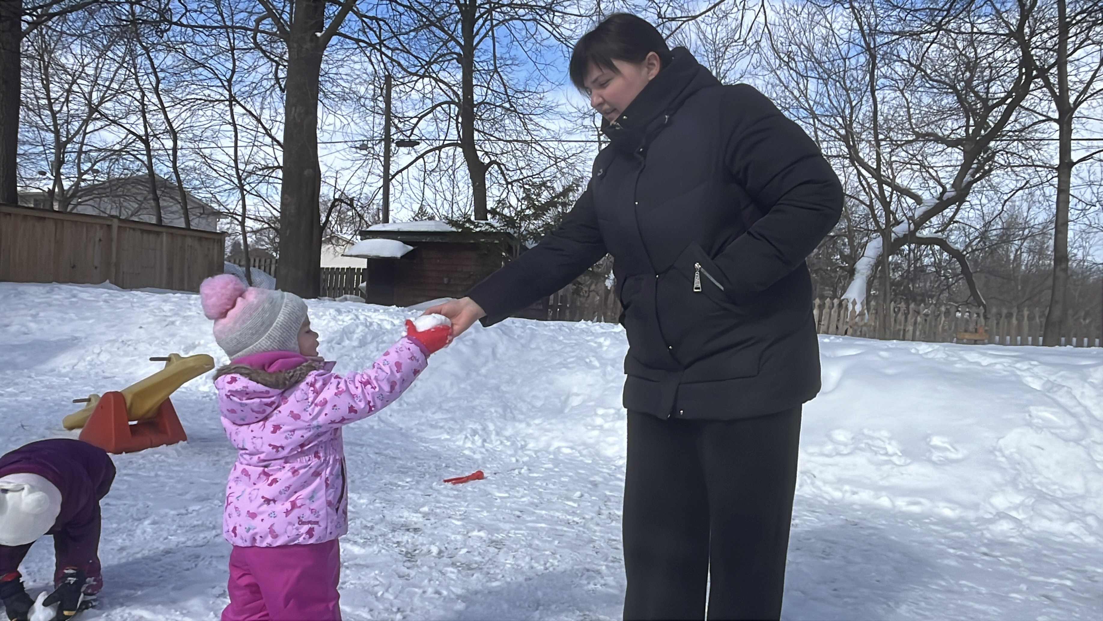 Ребёнок за занятием